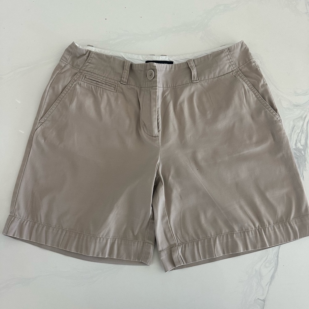 Talbots Tan Bermuda‎ Shorts Lightweight Cotton Blend